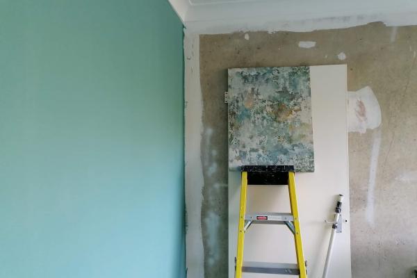 Naked wall